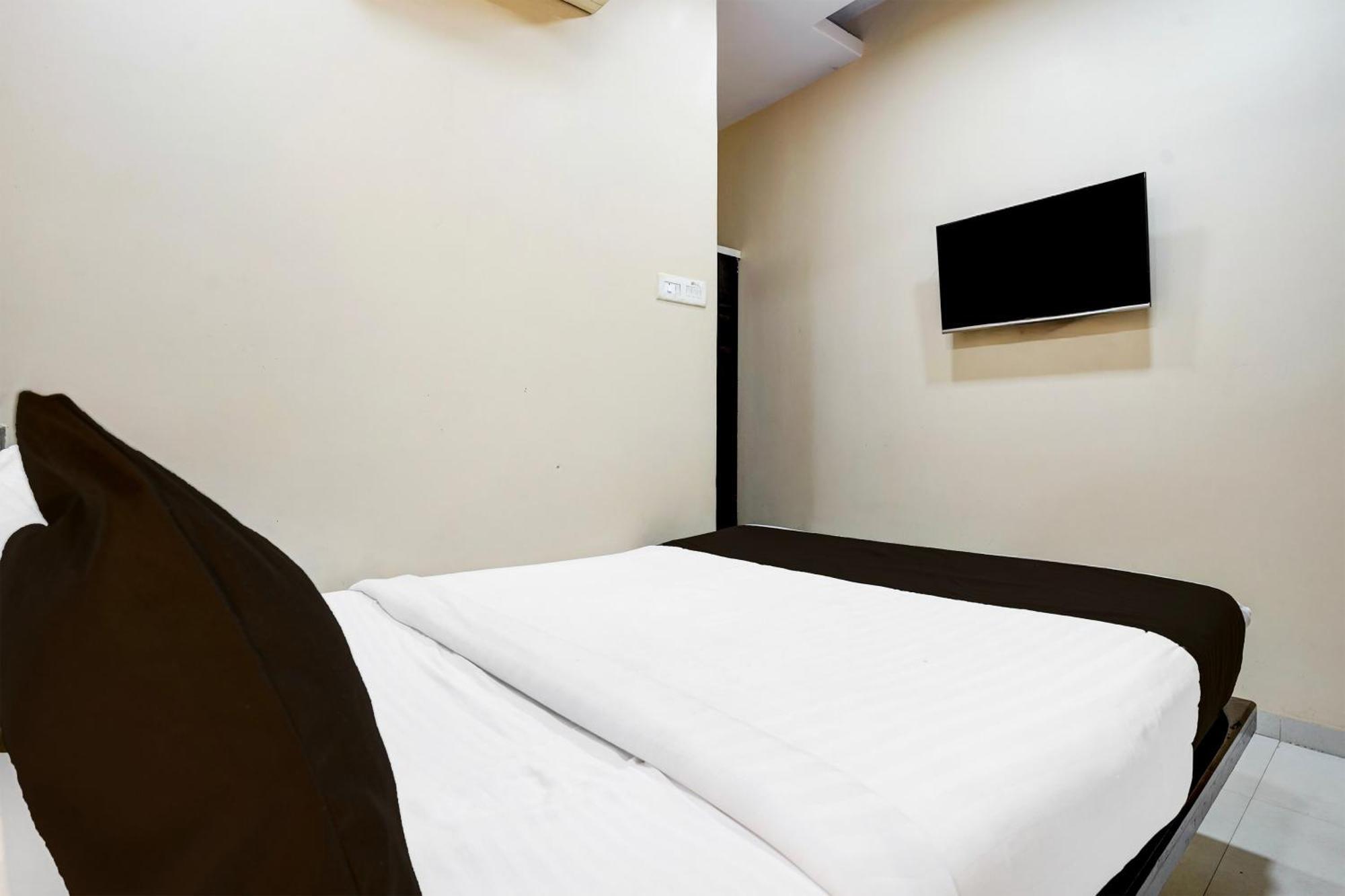 Airport Metro Hotel Bombaj Exteriér fotografie